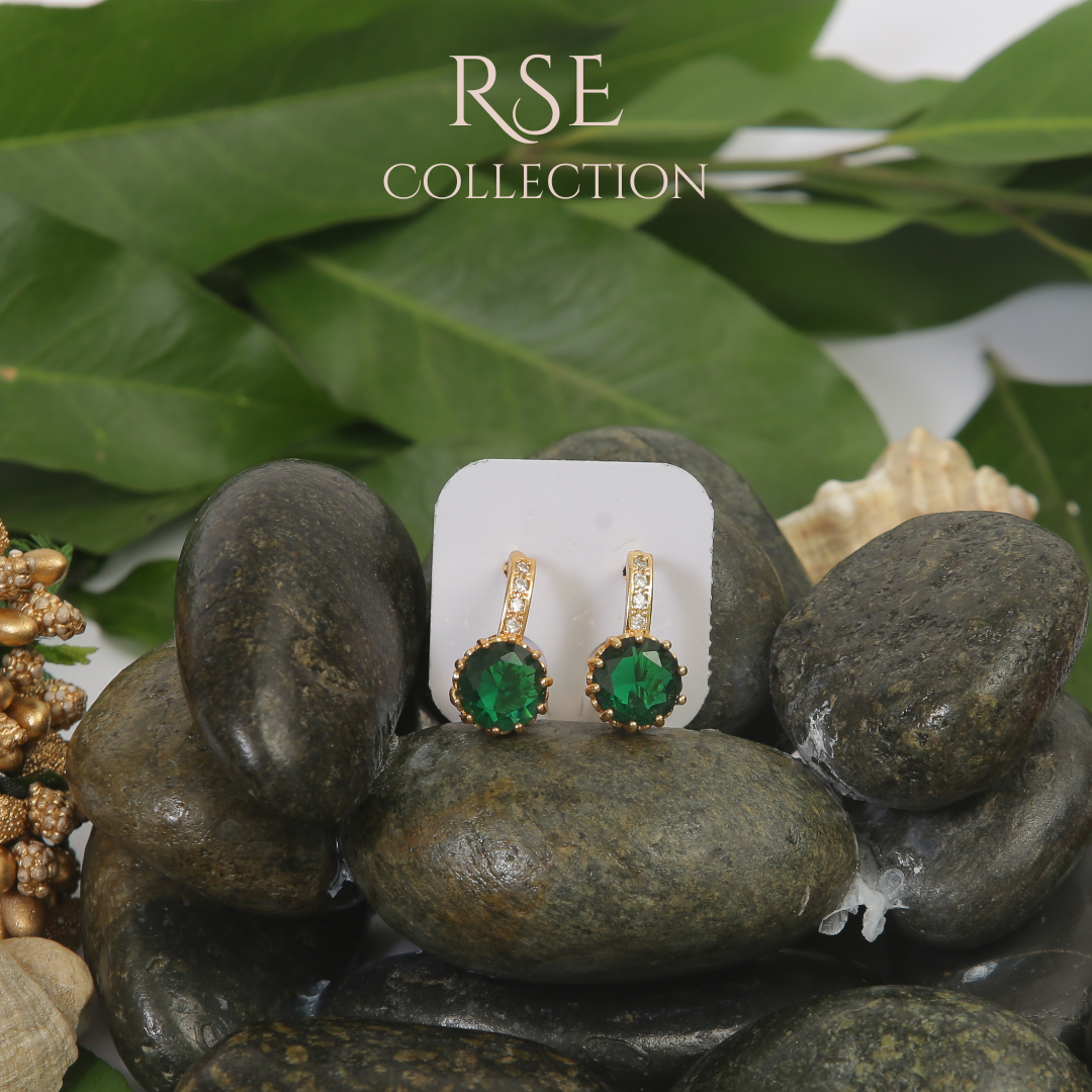 Designer tops - Image 2