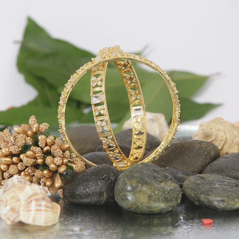 Wedding Gold Plated Bangle Set with Square Design